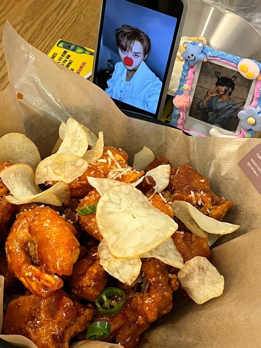 agigoyang2's tweet photo. 싸둥이랑만나기😻 https://t.co/Cb733UQGfA