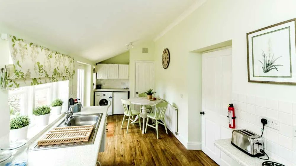 Handiscovercom's tweet photo. ๐ก Accessible Bungalow with Availability in Norfolk, UK ๐ฌ๐ง
These beautiful accessible bungalows are available this winter from 27 December - 31 January โฟ๏ธ
Check it out here ๐ https://t.co/DxottPxrM9
#handiscover #accessibility #disabledholiday #wheelchairtravel https://t.co/R1ue65n6pJ