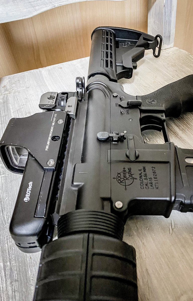 gon1981s's tweet photo. RRA 2015カタログベース
Entry Tactical LAR-15LE 16inch
Light:Streamlight TLR2
Sight:RRA Dominator2 Eotech552 旧刻
Made by @DEFCON_tactical
Entry Tacticalベースでこれがしたかった!☺️🇺🇸✨w
#LE装備 #LE #RRA #LAR15 https://t.co/Rsw9AAWoQa
