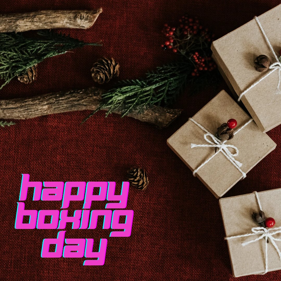 Peter49845266's tweet photo. Yesterday's celebration was awesome. Chilling with the big boys. #polytrade, #Polygon, #BoxingDay, #Lending. https://t.co/82kNutB22e
