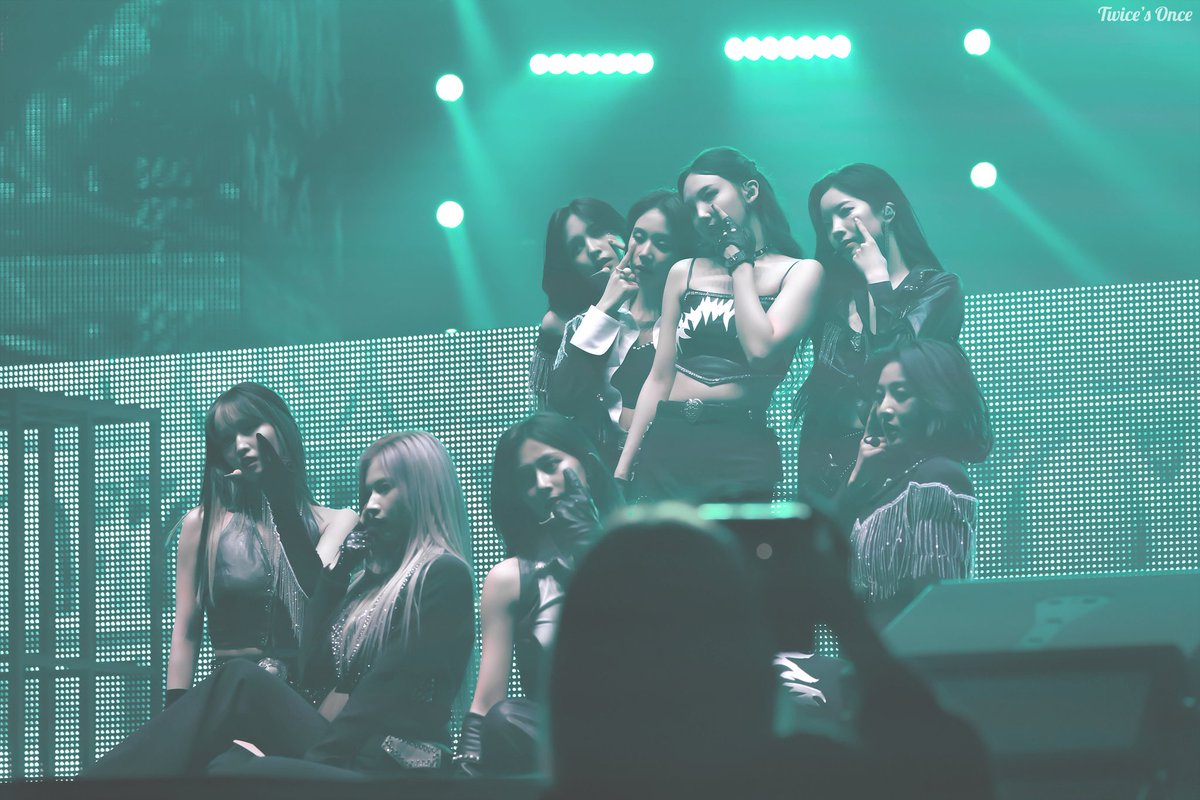 Once__tw's tweet photo. 211226 cry for me HQ 1P

#트와이스 #TWICE https://t.co/MSDsm5kRkE