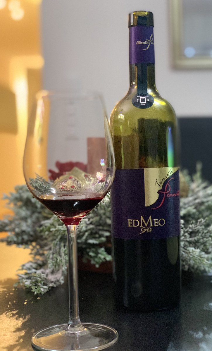 AuthenaAG's tweet photo. Happy holidays! 
Avoid fakes, choose Authena.
#wine #blockchain #NFT #vino #italy #Authentic #protectauthenticity #tenutapennita https://t.co/E9lYBB9EHW