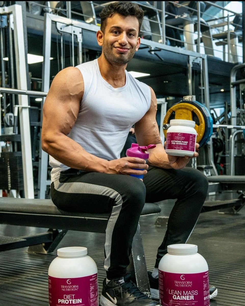 TransformBy's tweet image. Merry Christmas everyone and we hope Santa has brought you some gains. If not make sure you click link in and shop our wide range of supplements including Vegan.
@FitwearC menswear #gains #muscles #fashion