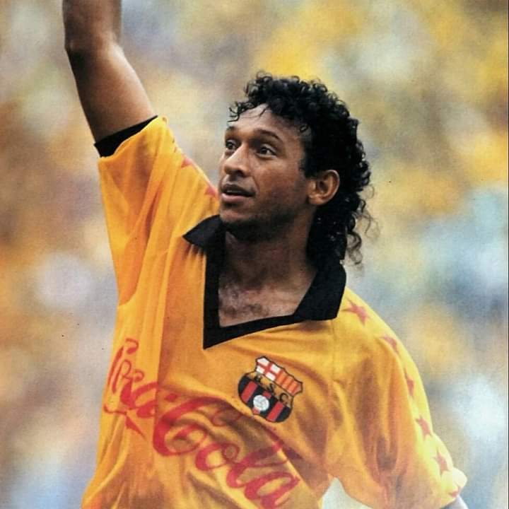 pepingavica's tweet photo. Hoy se cumplen 28 años de tu partida querido amigo y compañero de fórmula en @BarcelonaBSC #CarlosMuñoz "El Frenton" y te seguimos recordando https://t.co/wwi0Ip2j0F