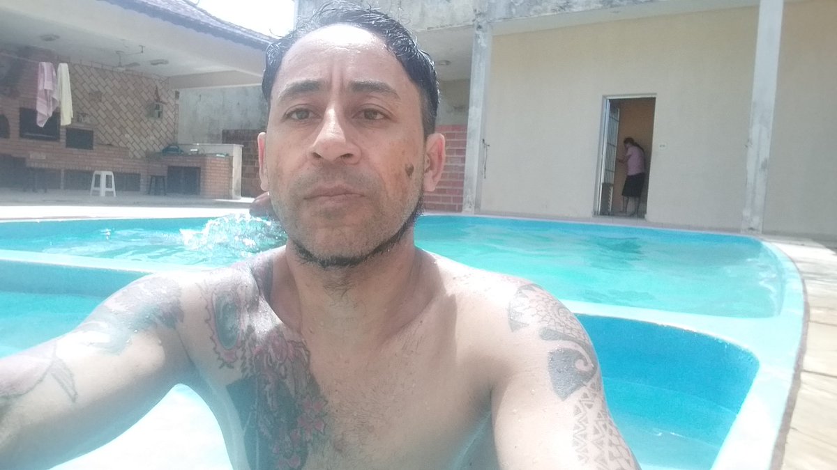 Curtindo o Natal aqui no litoral 😎