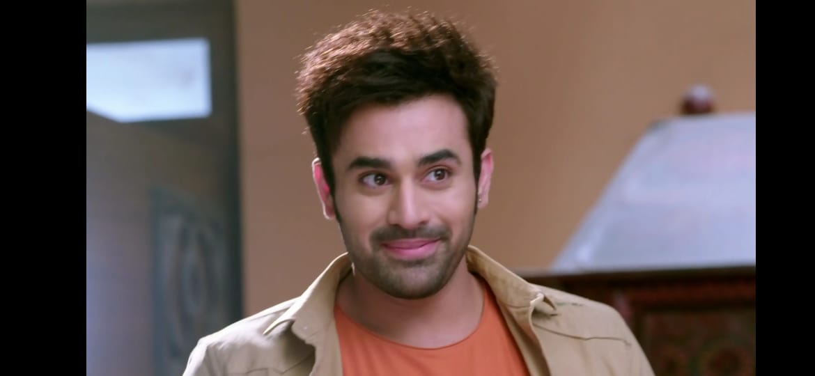 proudpearlians's tweet photo. Throwback #Angadmehra Glimpses @pearlvpuri #pearlvpuri #brahmarakshas2 https://t.co/I59GpgdMug