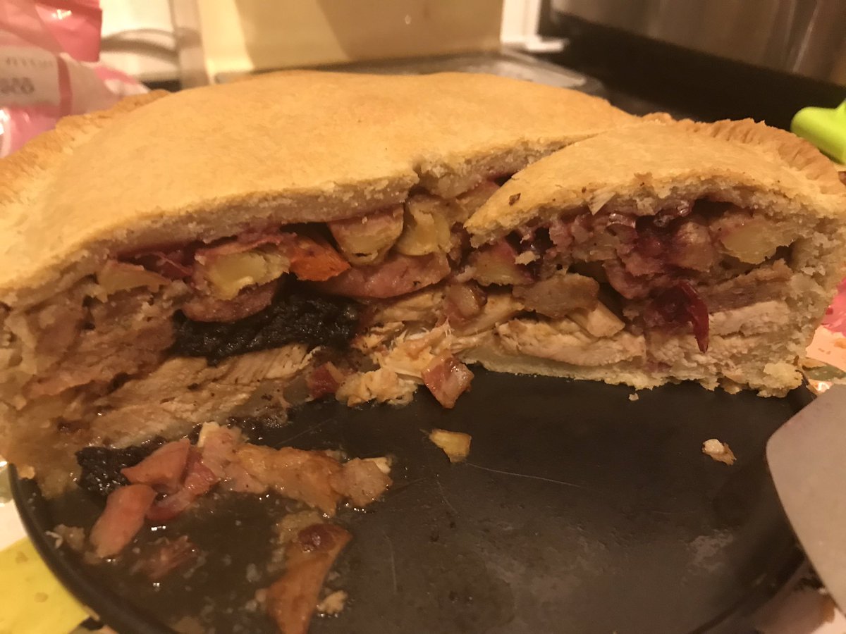 Boxing Day Pie #BetterThanChristmasDinner