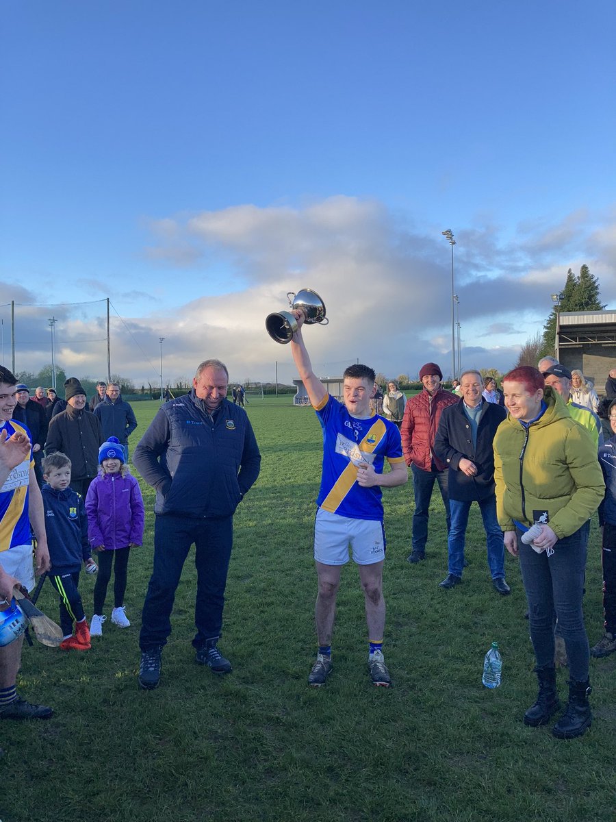 Congratulations to our U21 hurlers on capturing the Horse &amp; Jockey Kia Mid Tipperary U21B Hurling championship this afternoon in Littleton 

The county semi final is next Sunday 2nd January @ 1:30pm vs Portroe in Templederry

#HonTheSash