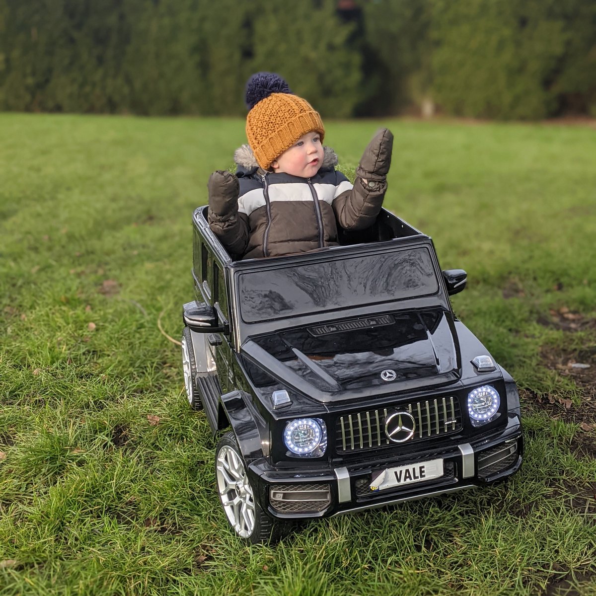 What better way to get some fresh air with a post Christmas ride around in his new Mercedes!

Enjoy  a massive up to 50% off boxing day sale. 🤩
outdoortoys.co.uk

Thanks for sharing this photo with us Life_of_little_vales on Instagram!
