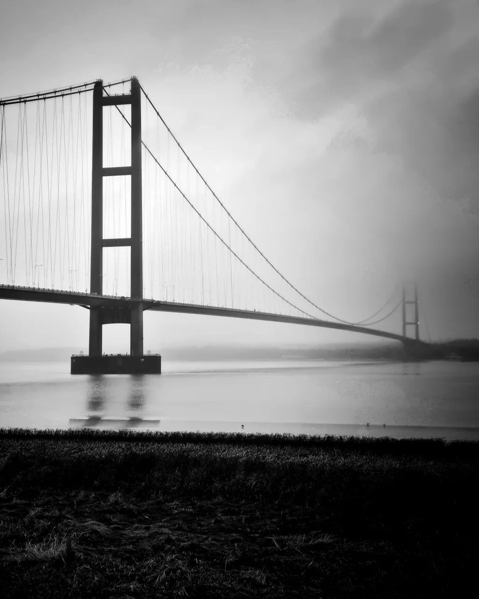 CWFineArt's tweet photo. I keep trying to catch the Humber Bridge in fog, but so far this is as close as I've got.
.
.
.
.
.
#Humber #blackandwhitephotography #colourblindphotography https://t.co/x1ZUsWF7o3