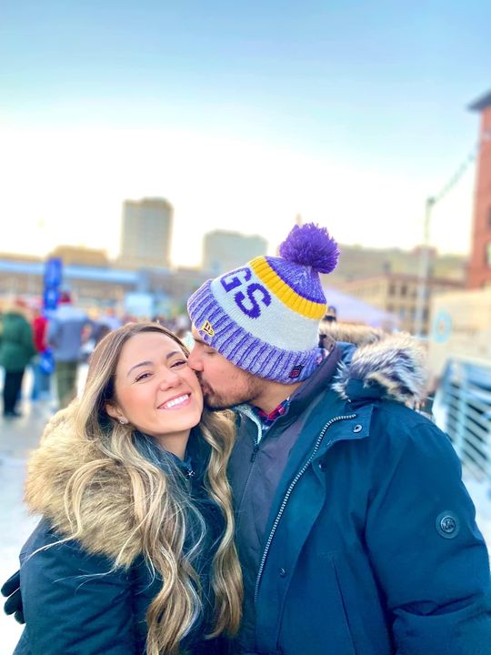 EuroXmasMarket's tweet photo. SKOL Vikings! European Christmas Market style 😉💜💛 https://t.co/uXTkcD4lO3