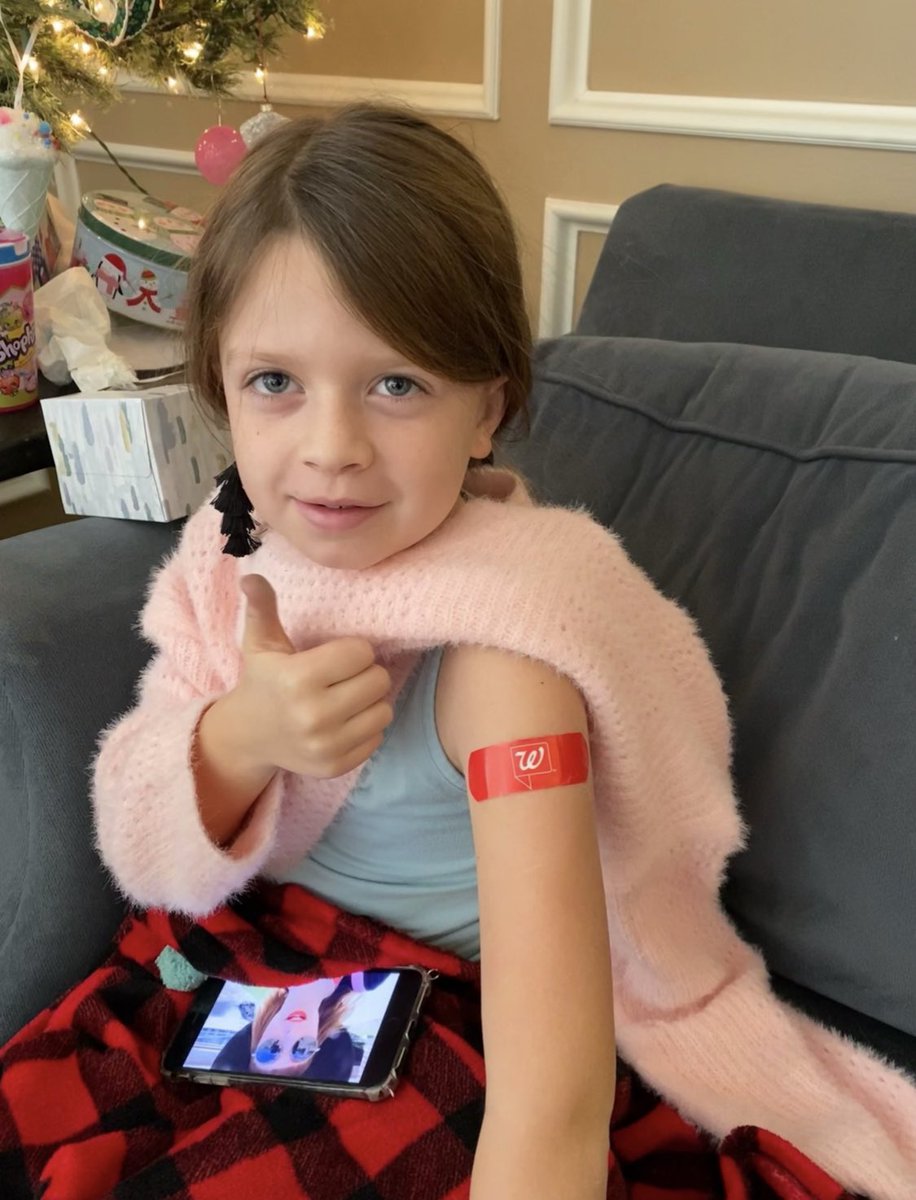 WeeWopsle's tweet photo. First shot.💉 https://t.co/cH7G4zfPBl