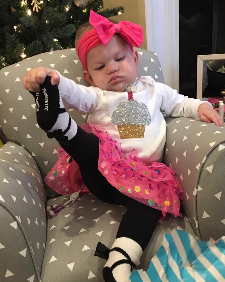 Happy 5th birthday Emma! Celebrate with us again this year. Order some 🍕 pop some 🍾, and toast to Emma’s birthday. Make today a special day in the lives of the kids at <a href="/LurieChildrens/">Lurie Children's</a> by making a donation in celebration of Emma’s birthday. foundation.luriechildrens.org/site/TR?px=193…