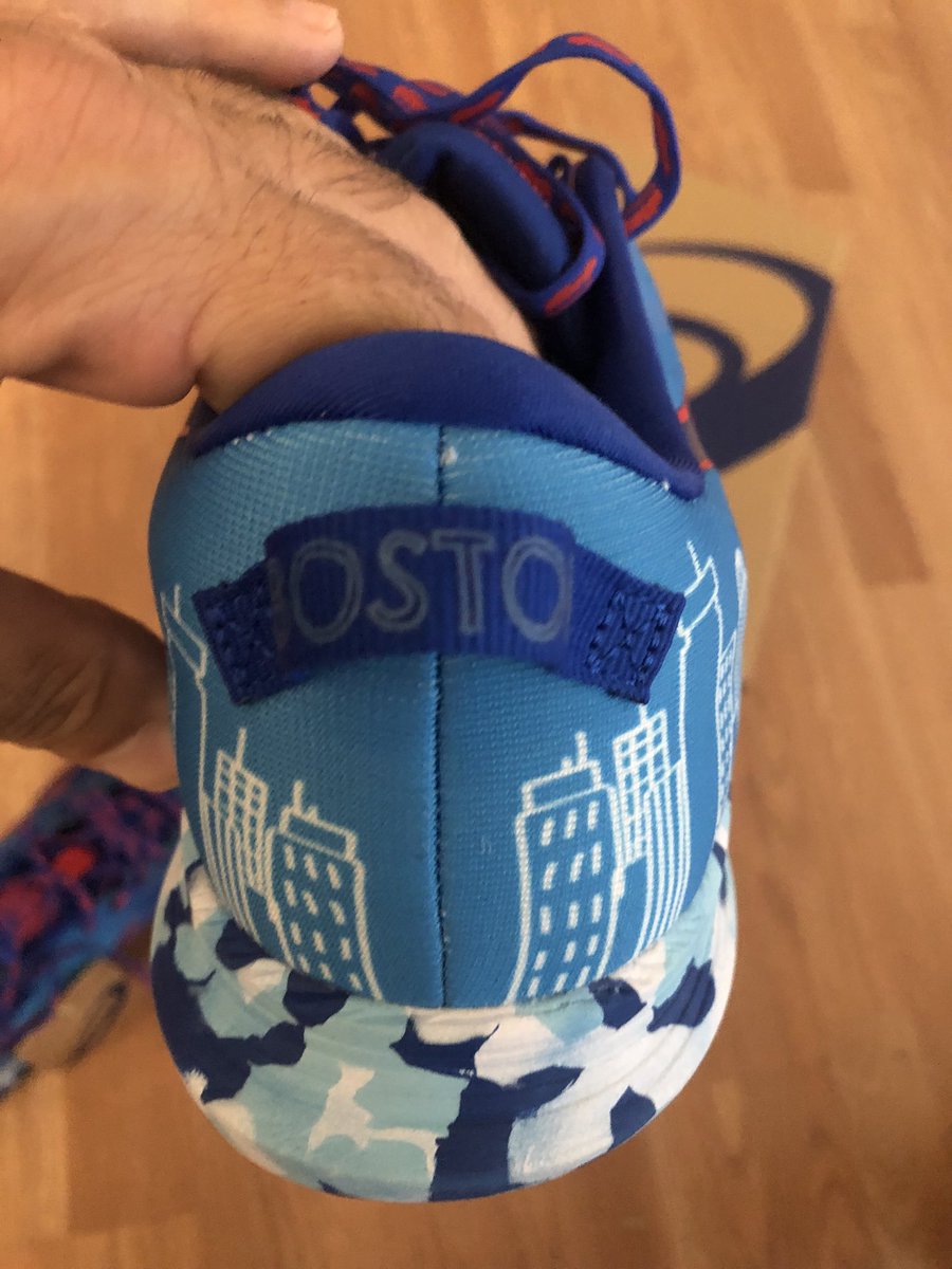 jasilva26's tweet photo. De nuevo con los zapatos más cómodos que he usado, gracias Niño Jesús @dalexa1973 #Asics #Boston2021Edition #NoosaTri13 @ASICSamerica https://t.co/GBz8xn03Pe