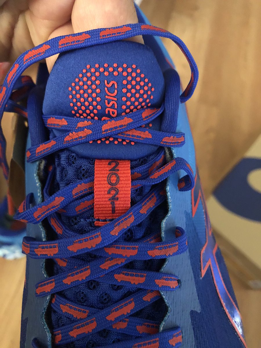jasilva26's tweet photo. De nuevo con los zapatos más cómodos que he usado, gracias Niño Jesús @dalexa1973 #Asics #Boston2021Edition #NoosaTri13 @ASICSamerica https://t.co/GBz8xn03Pe