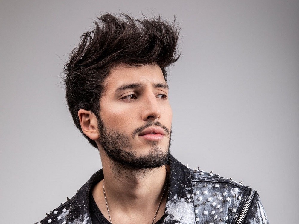 MaykellTwin's tweet photo. El 31 de diciembre cuáles agrupaciones o artistas cubanos y fóraneos escucharás ??? 🤔

Yo escucharía a los Van Van y también escucharía a Sebastián Yatra. https://t.co/buMqs7EwNu