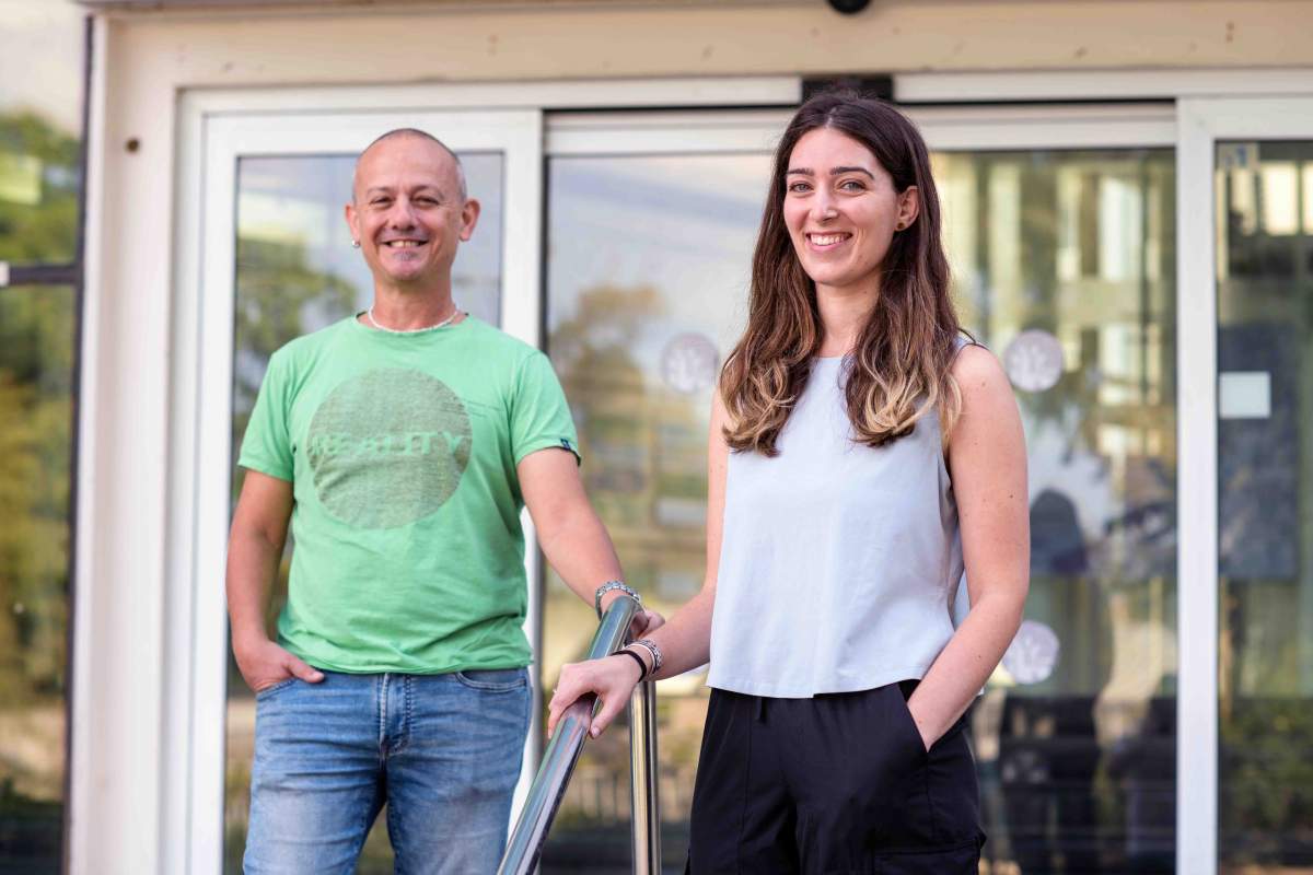 #WeizmannInstitute researchers invent method to track thousands of cells in #3D and make bone growth transparent
nature.com/articles/s4146…

<a href="/Nature/">nature</a> <a href="/SarahRu63600780/">Sarah Rubin</a> <a href="/WeizmannScience/">Weizmann Institute</a> <a href="/ZelzerLab/">ZelzerLab</a> <a href="/NatureComms/">Nature Communications</a>

 #3DMAPs #3D #skeletaldisorder