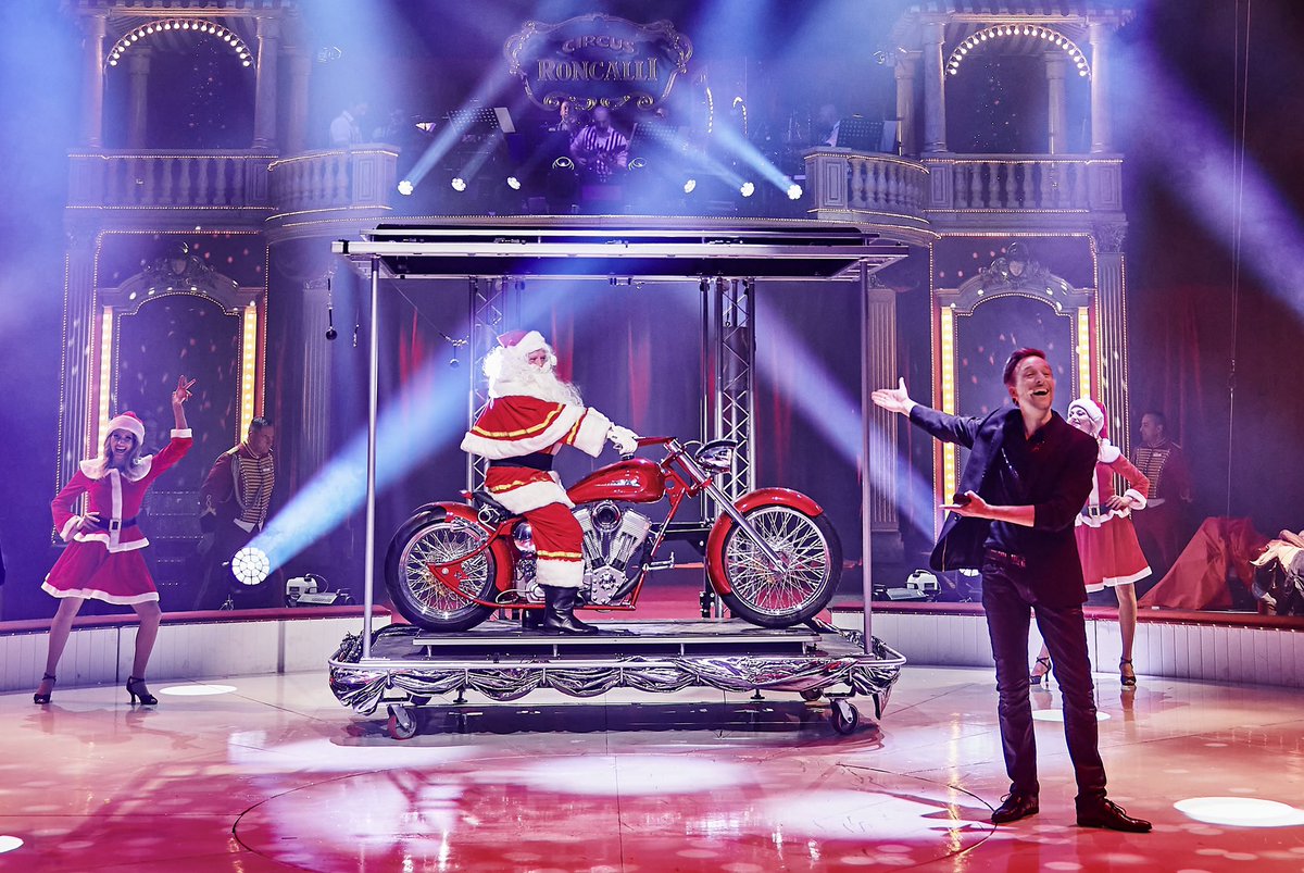 PeterValance's tweet photo. Come visit our fantastic show in the Roncalli Christmas Circus in Berlin #magic #illusion #magician #circus #illusionist #circusshow #show #roncalli #circusroncalli #tempodrom #magictrick #circustheaterroncalli #showtime #motorcycle https://t.co/kcAdVE2Bus