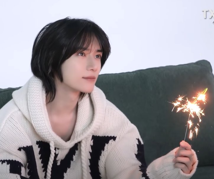 qpalsk09313's tweet photo. ......
체엲즌싸움잘하냐? https://t.co/mKkkxilAbO