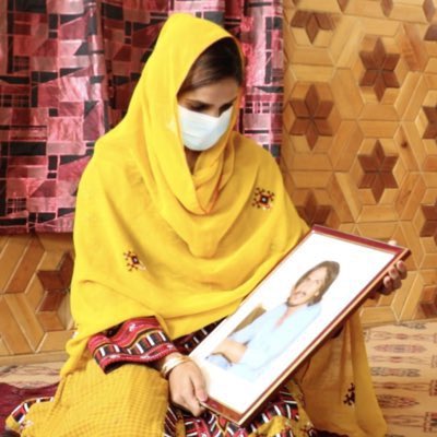 Asma_Baloc's tweet photo. #SaveRashidHussain including All Baloch Missing Persons 
#ReleaseBalochMissigPersons https://t.co/2riI9IITNv