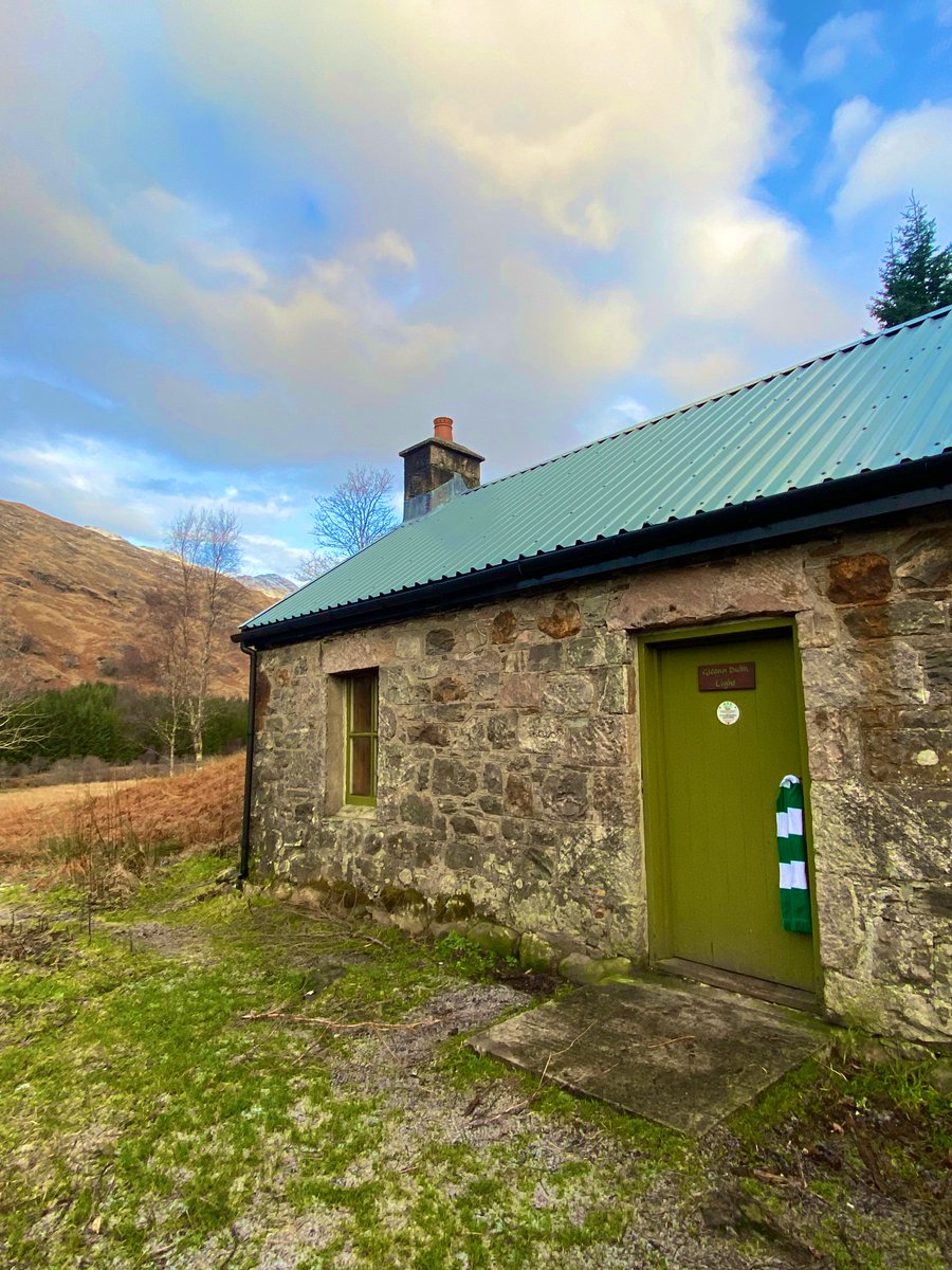 FGceltic's tweet photo. Boxing Day walk up Gleann Dubh Bothy https://t.co/SGNbCin3Yx