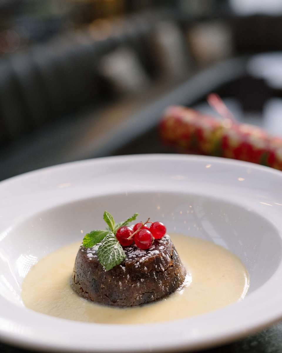 We hope that you had a joyful day yesterday, and that you are enjoying turkey sandwiches and leftover Christmas pudding today!