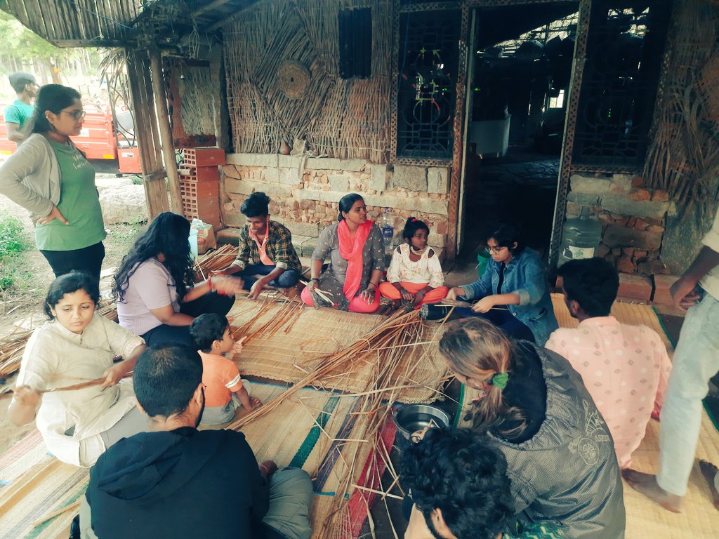 Janastu Servelots tweet media