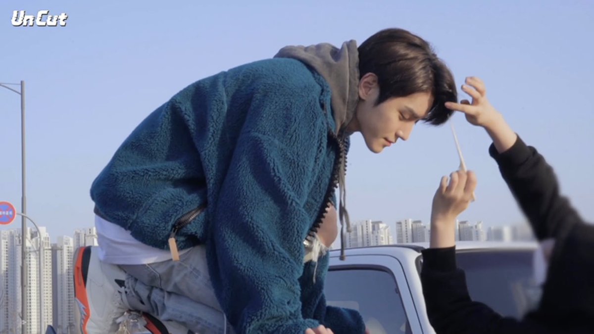 mtaeyong5's tweet photo. すごく楽しそうで
見ててこっちも幸せ🥰🥰
メイクヌナ💄羨ましい🥺
🤣🤣

#TAEYONG 
#NCT2021 
#NCT_Beautiful https://t.co/jri2yPLMC0