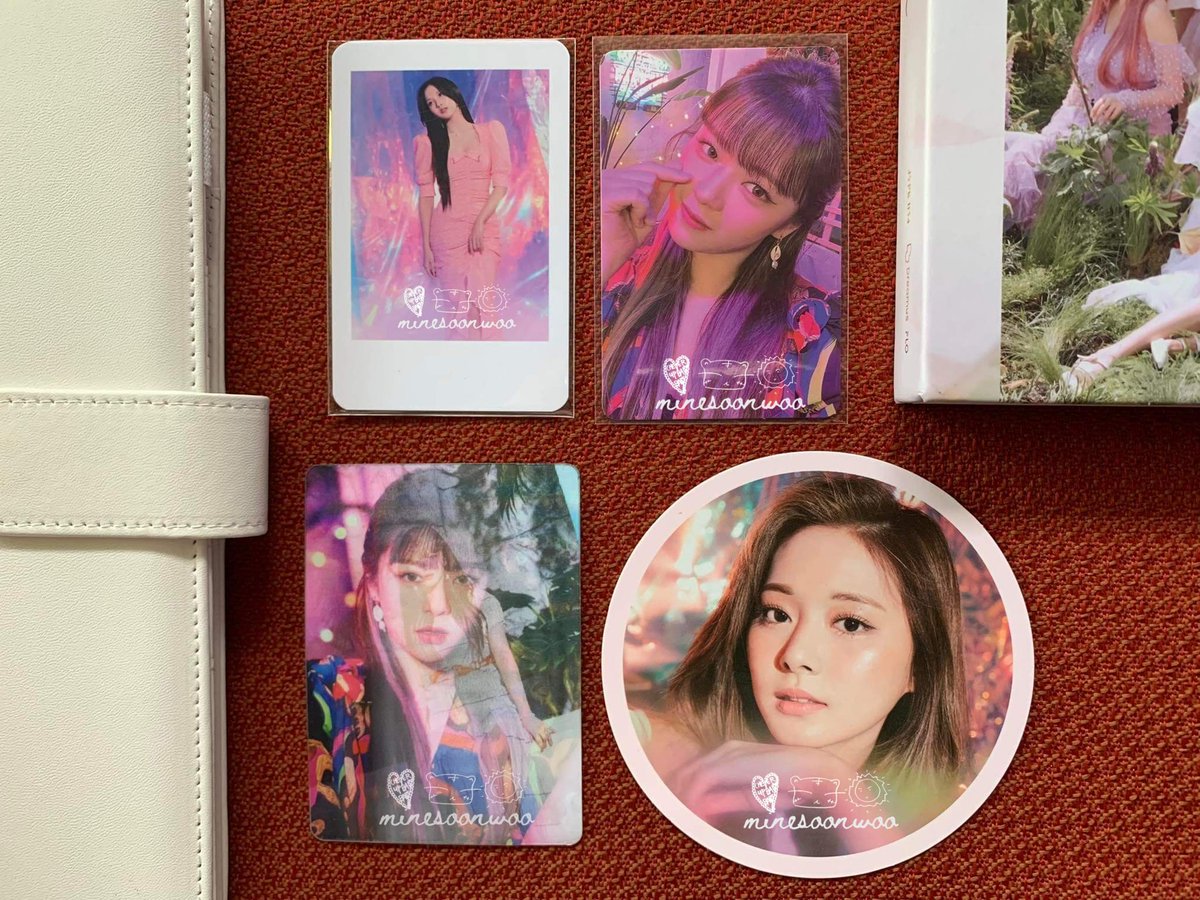 minesoonwoo's tweet photo. ☁️ wtt lft ph ! 

have: 
— mina fol interpark pob 
— jeongyeon fallen ver. pc 
— jy lenticular 
— tzuyu coaster card 

want: chaeyoung pcs (except ttg and fol) 

drop your offers! pls help rt 🤍 https://t.co/0aKyXGdwrX