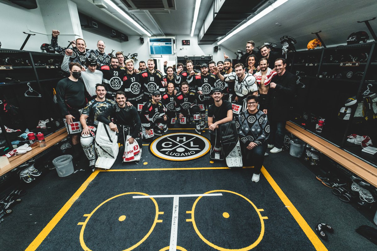 🎄 Buone feste! ⚪️⚫️
#NonMollareMai #LVGA