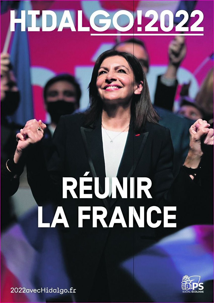 rth_el's tweet photo. Hey @Anne_Hidalgo votre graphiste il etait en vacances ? Parce que cette affiche typographiquement parlant, ca ne va pas... https://t.co/d89BTZnNSL