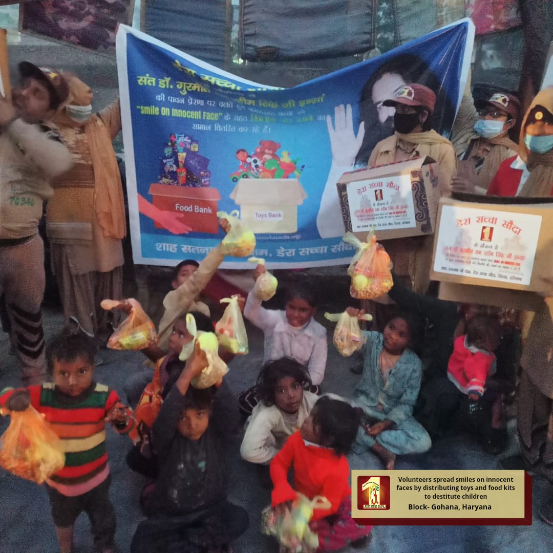 DSSNewsUpdates's tweet photo. Smile On Innocent Face- Distributing toys &amp; food kits to destitute children following the guidance of Saint Dr. @Gurmeetramrahim Singh Ji Insan | Block: Gohana, Haryana
#SpreadingSmile #SpreadLove #SpreadTheJoy #Smile #toys #ToysBank #FoodBank #SmileOnInnocentFace https://t.co/yfK0eHrIsm