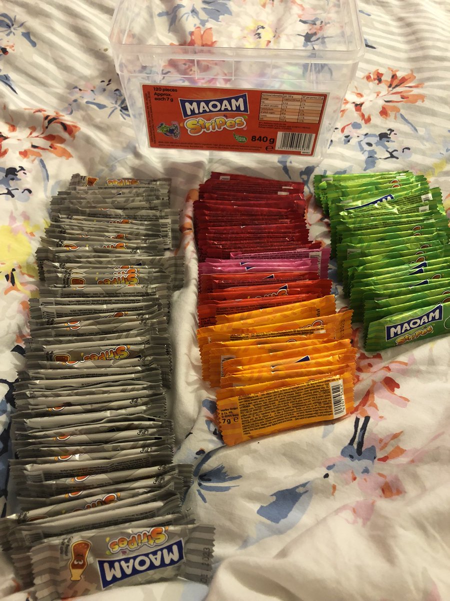 Dannih1993's tweet photo. @OfficialMAOAM When you get a giant box of Maoam strips for Christmas and you don’t like the Cola and Apple flavours but the box contains 24- apple 54- cola and only 33- in total of the good flavours I mean my favourite raspberry has only 4 :( (oh and yes I’m that sad I counted) https://t.co/h7fFKJSoEy