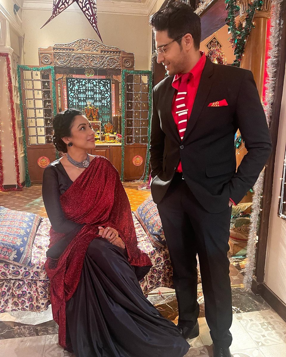 TheRupali's tweet photo. Since we get so much love from u all … ek request poori karna toh banta hai 🥰@AajKiRadha since u had requested,this is for u 😇 https://t.co/AcYHSNlBCY