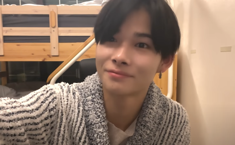 NI_KIJPEG's tweet photo. bared face riki < 3 https://t.co/I0eg8ffnlN