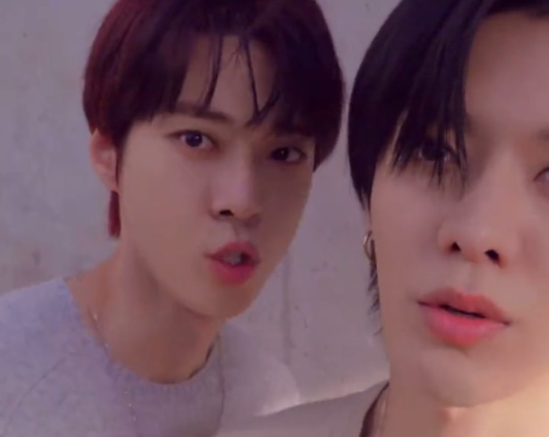 nct127yuta_love's tweet photo. ドヨチ🐰のチュー💋と
元オサズ🤣
広がるゆたよん包囲網☺️
#NCT #NCT_Beautiful 　#YUTA #ユウタ https://t.co/SLqkK8Ma1D