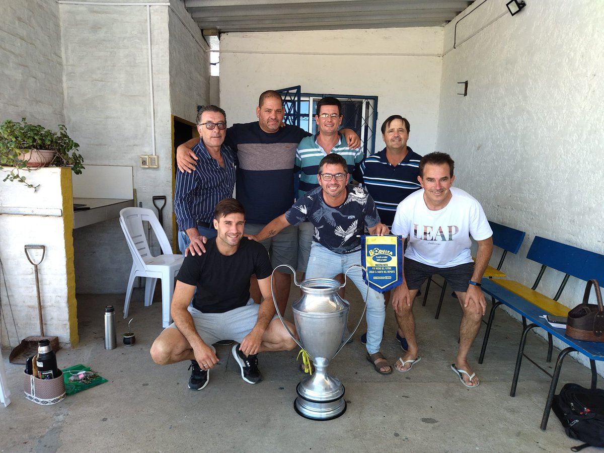 Boquita de Sarandí Grande Campeón de la Copa B de Clubes . Un placer visitarlos !!!!