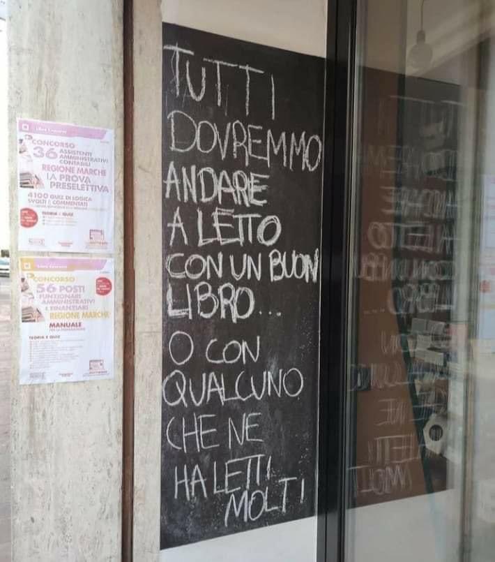 LiberoPetrucci's tweet photo. Proposito per il 2022 https://t.co/A3KpemgRBn