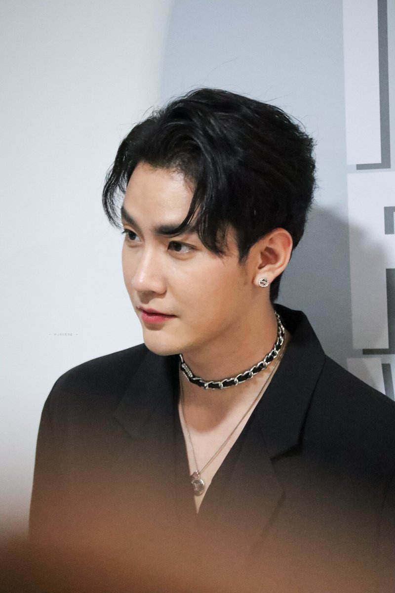 wjnueng06's tweet photo. หล่อแบบ ตะโกนน 💜💜

#ขุณขิมมอญ 
#STHFASHIONSHOW https://t.co/hYSIQyznS5