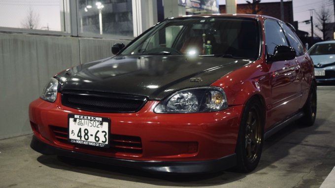 飛んでったかっこいいフロントリップスポイラー見て 