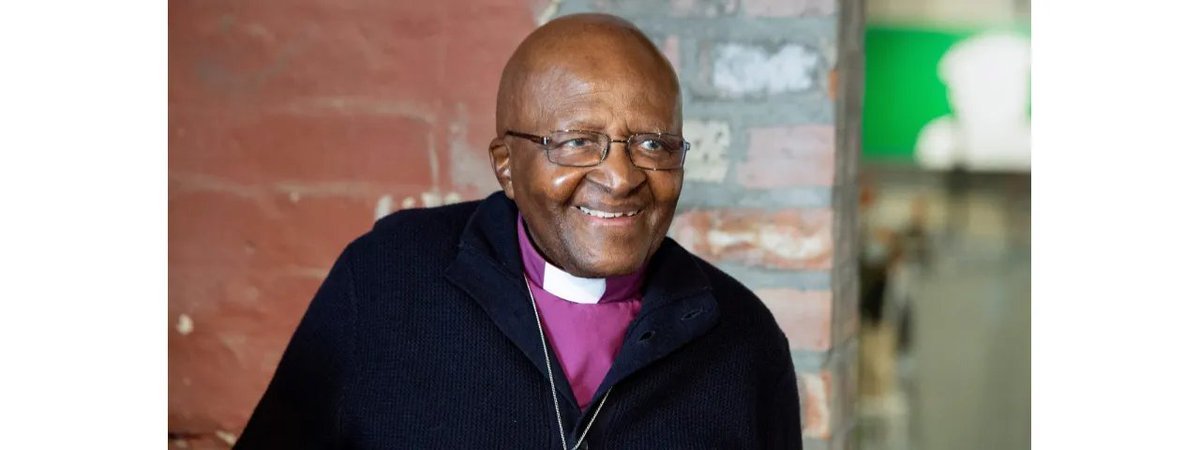 kallywilli's tweet photo. '... How the mighty hath fallen!
Tell it not in Gath,
proclaim it not in the streets of Ashkelon, 
How the mighty have fallen! (2 Samuel 1.19f, 27)

A voice of Christian conscience, a pillar of justice, has fallen! Farewell thee well, uncle!

#DesmondTutu #RIPDesmondTutu https://t.co/ovWOStlFjX
