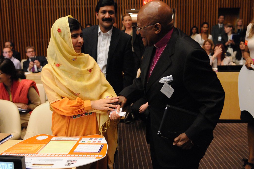Malala's tweet photo. “Do your little bit of good where you are; its those little bits of good put together that overwhelm the world.” 

A kind soul left us today. Let’s honour him and do our bit of good. Rest in peace Desmond Tutu. https://t.co/gJW2nxpbMY