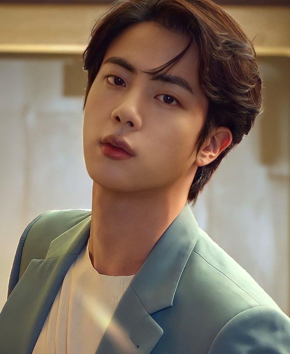 RJSeokjinnie's tweet photo. bet you stopped scrolling https://t.co/JGWKeYrkXi