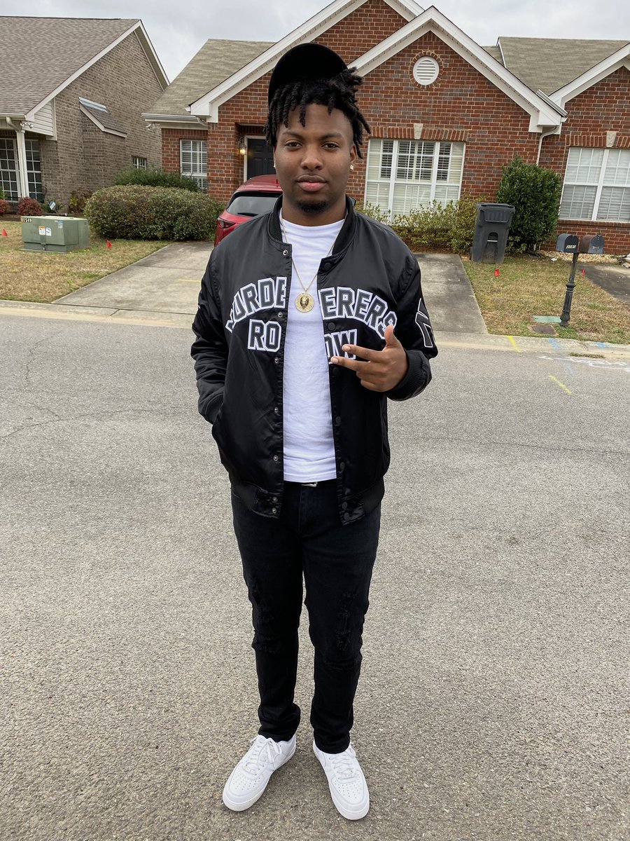 2Mikelr's tweet photo. Write your own story🦅 https://t.co/YZ2URhc5Vu