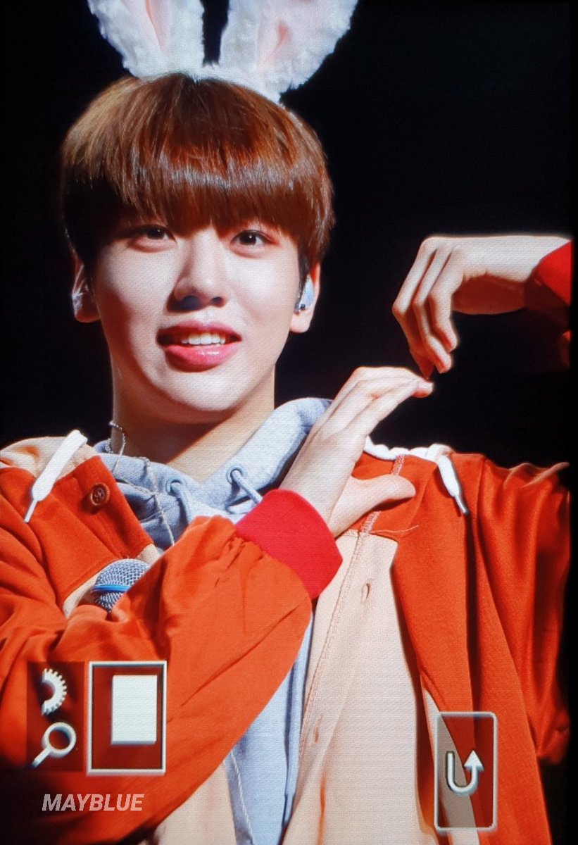 mayblue_0423's tweet photo. 211226 팬미팅
(*˙˘˙)♡
#TO1 #티오원 #웅기 #WOONGGI 
@TO1_members https://t.co/QWX8vqjJZS
