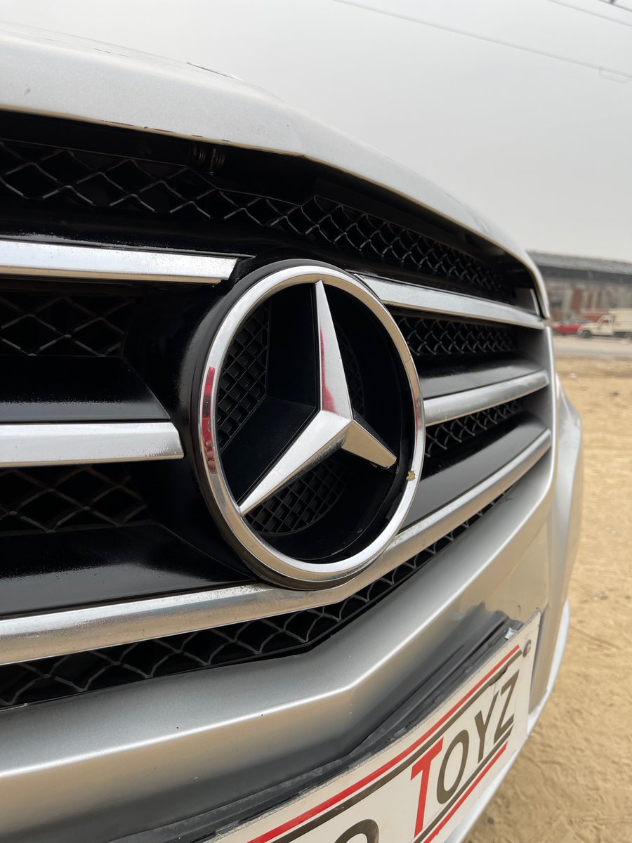 NamasteCar's tweet image. #MercedesBenz #RClass R350 #4Matic 2012 review. @MercedesBenzInd 

Video: youtu.be/pTqTZii8HpU