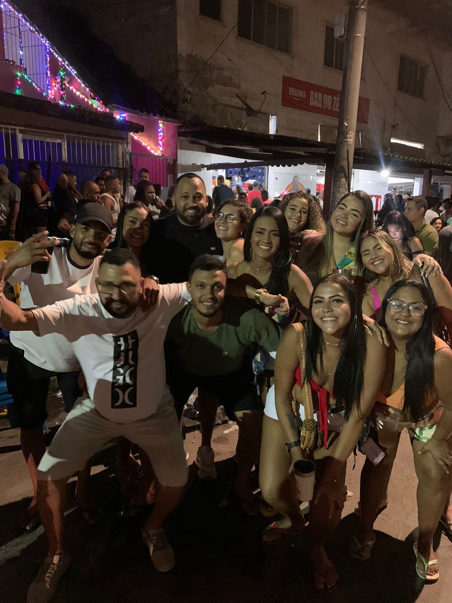 maritacalounge's tweet photo. É a tropa do Maritaca… exxquece papai 💥🚀. @MayconMoraesNa1 @pamelamoraesn @jadsonborges20 @rsouza_samara @fernd22k @christianemend_ @RayraVieira8 https://t.co/aIYwTesxGm