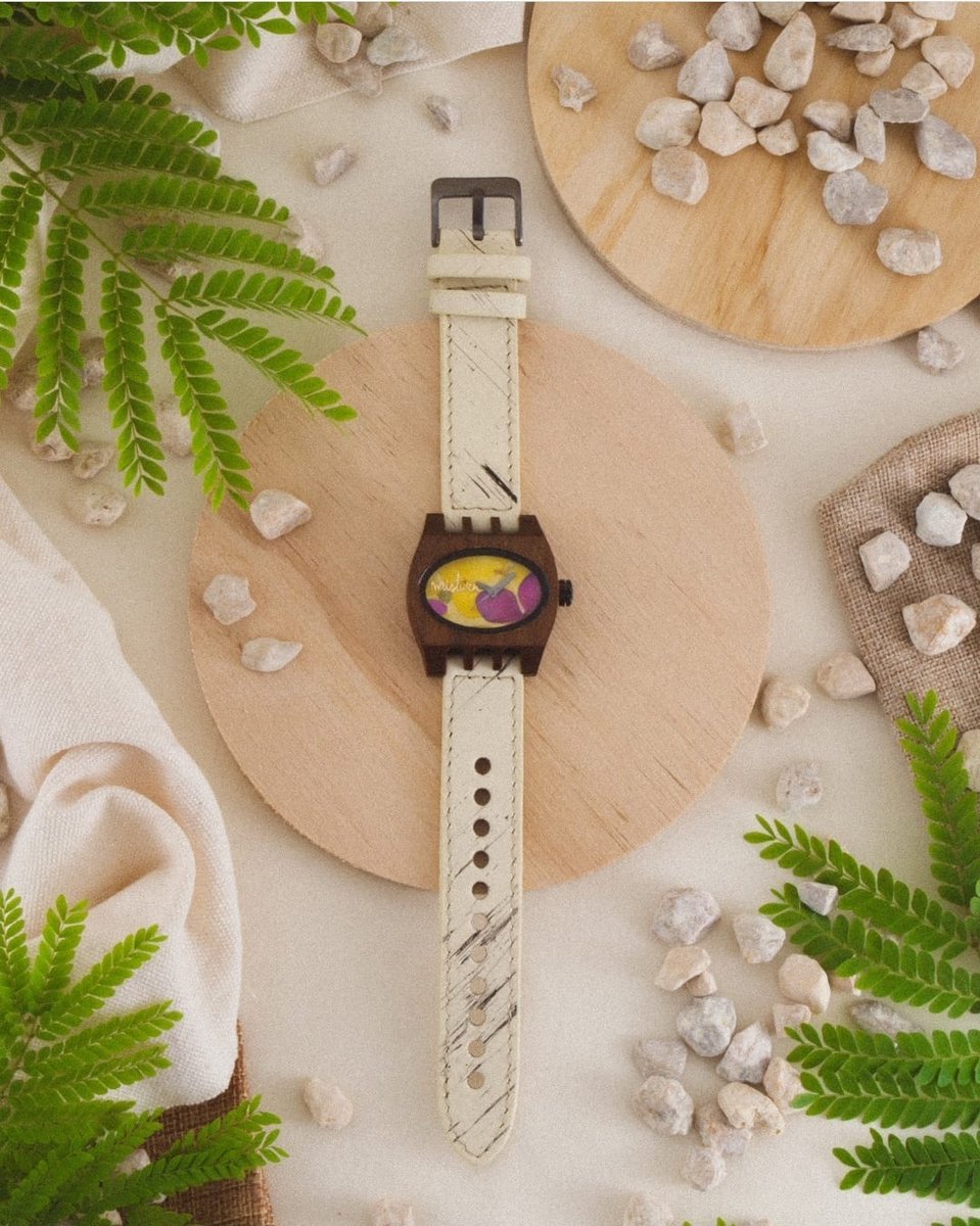 Boxing Day Sale Surprise! - 25% OFF SITEWIDE 😍 
----CODE: BOXING2021---- misturacanada.com
#boxingday2021 #sale #misturacanada #handmade #uniquepieces #woodenwatches #woodensunglasses #artisan