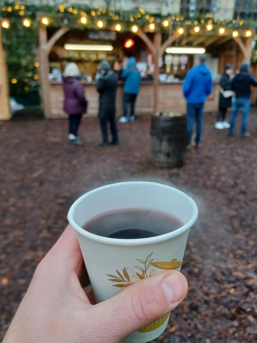 Oldthumper7 tweet media