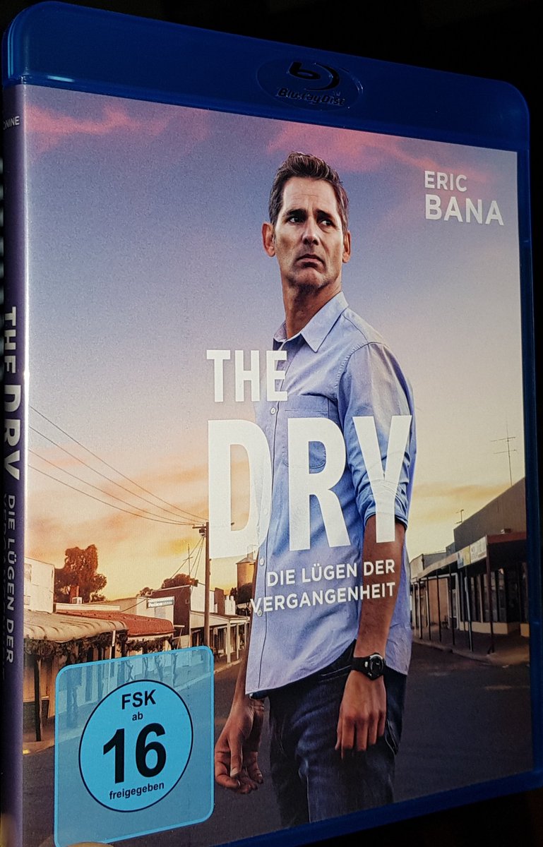 Der_Movieparte's tweet photo. Hab ich mir gerade Angeschaut !
Hat mir gut Gefallen 👍 ! Wer also auf Krimi/Drama/Thriller steht kann hier bedenkenlos Zugreifen bzw ihn  Anschauen 🍿 3/5
#Bluray #NowWatching #ericbana #thedry #movie #moviecollector #deutsch https://t.co/7vtqKsIoYm